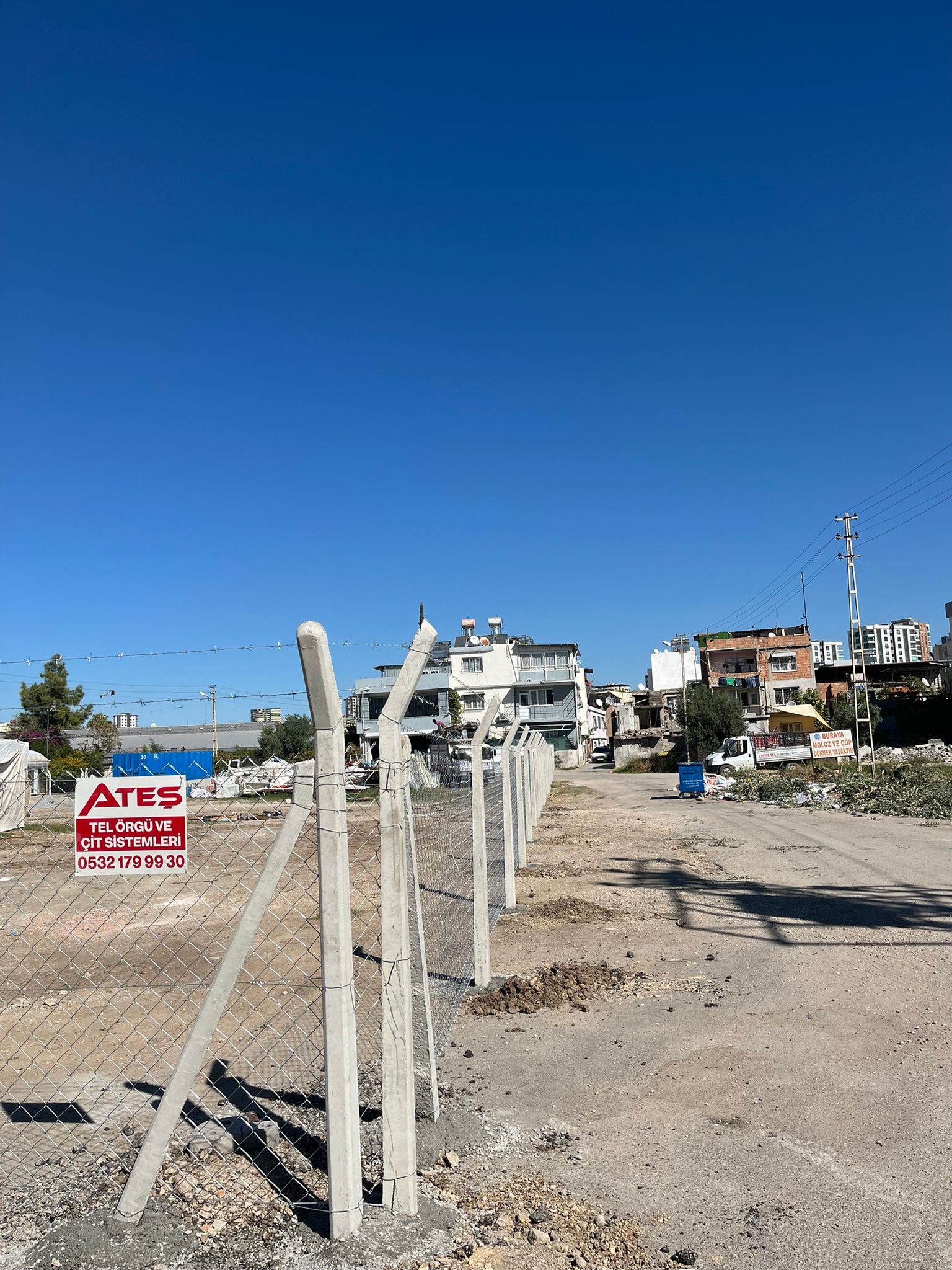 240cm Eğimli Beton Çit Direkleri